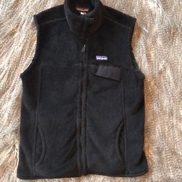 Patagonia Tops - Patagonia Re-Tool Vest!